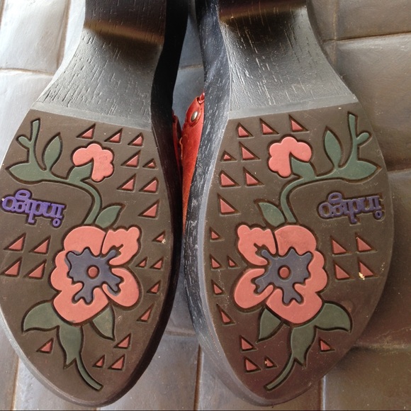 Indigo by Clarks clog, size 8 - Picture 3 of 4